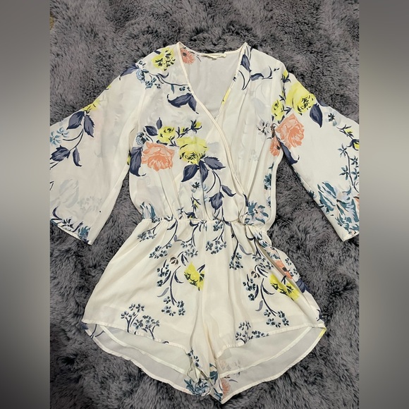 Colorful romper - Picture 1 of 3